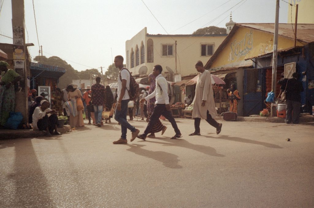 Путешествие со шкальной камерой Lomo LC-A в Гамбию